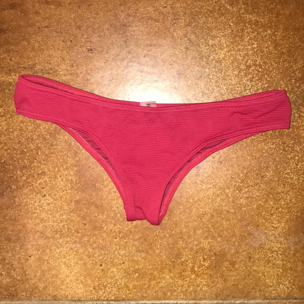 Billabong maroon bikini bottoms